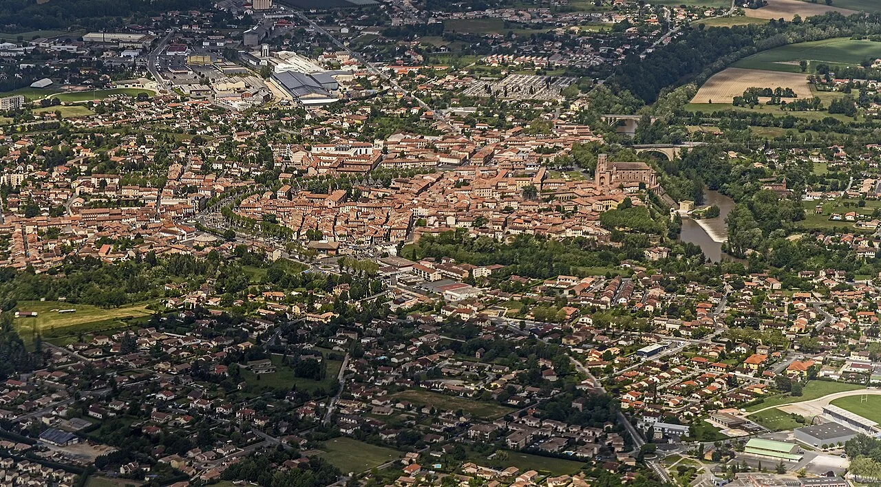 Vue aérienne de Lavaur